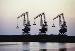 &ldquo;三桶油&rdquo;布局加拿大，美國(guó)受益？