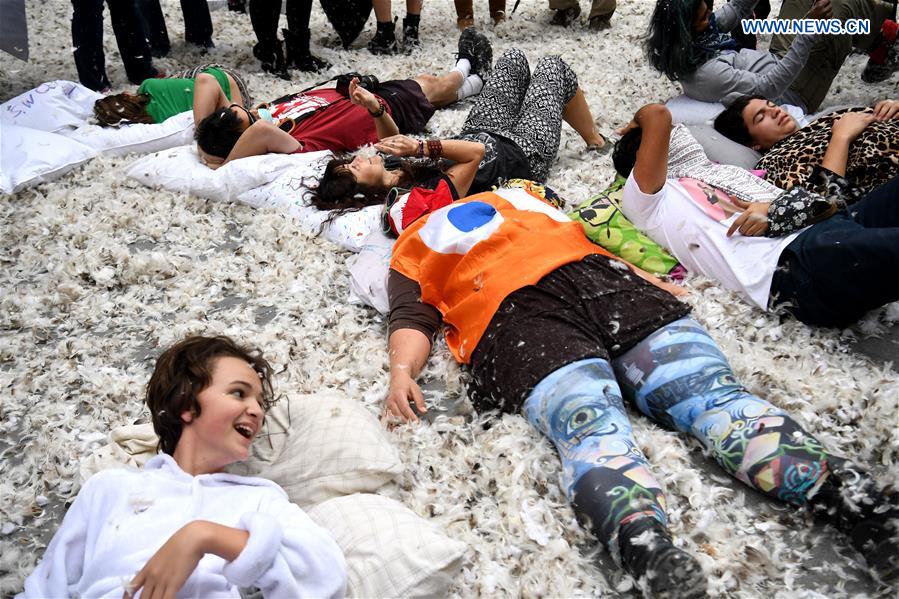 U.S.-SAN JOSE-PILLOW FIGHT