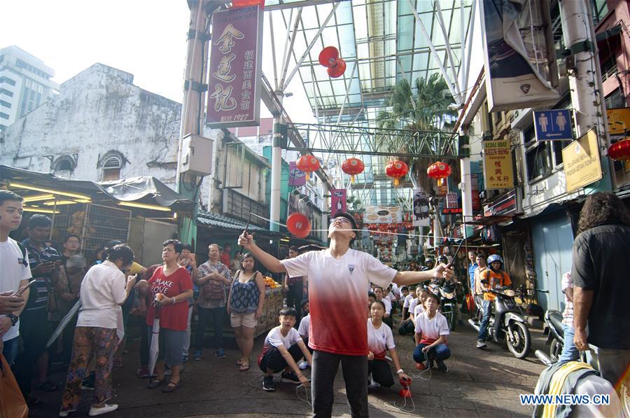 MALAYSIA-KUALA LUMPUR-LUNAR NEW YEAR FESTIVAL