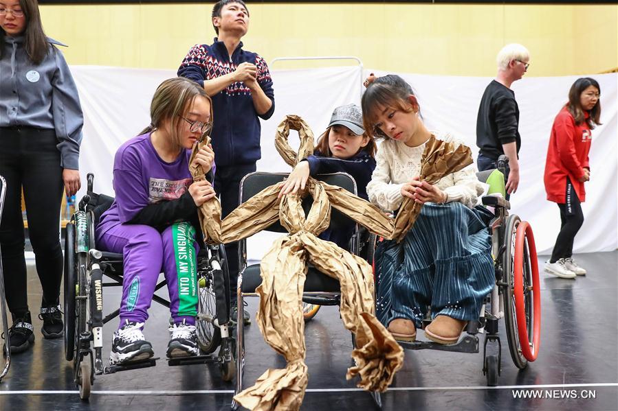 (FOCUS)CHINA-BEIJING-RARE DISEASE-AWARENESS-DRAMA (CN)