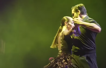 Fond of China, Argentina&rsquo;s &ldquo;Tango Queen&rdquo; dances for G20 leaders