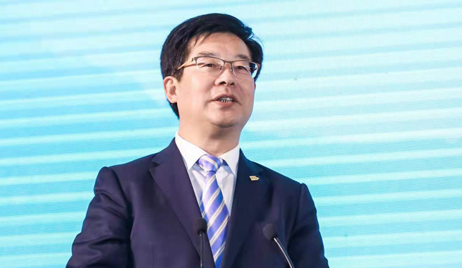 新華社黨組成員、秘書(shū)長(zhǎng)宮喜祥出席論壇并致辭