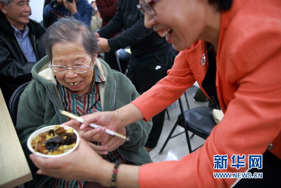 一碗長壽面，一片感恩情