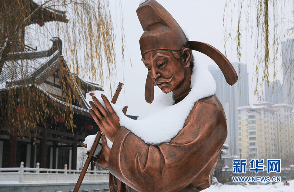 瑞雪降中原，洛河岸邊賞雪景