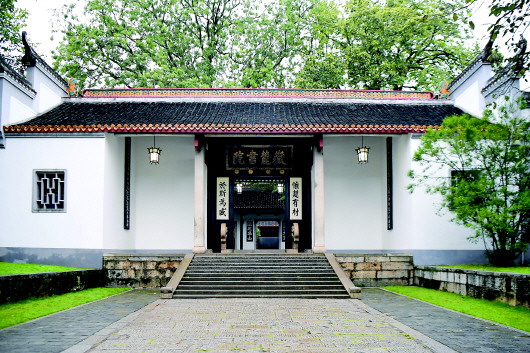 千年岳麓，弦歌不絕