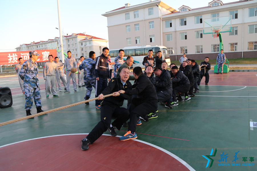 &uarr;資料圖片：張超積極參加團(tuán)文體活動(dòng)。