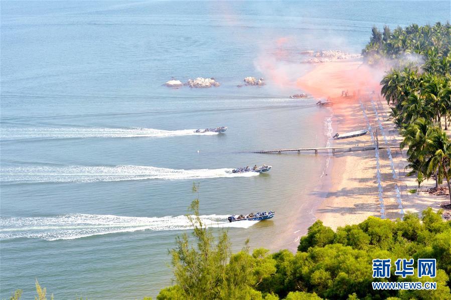 (人民海軍70年·新華全媒頭條·圖文互動(dòng))(9)向著深藍(lán)出發(fā)——獻(xiàn)給人民海軍成立70周年