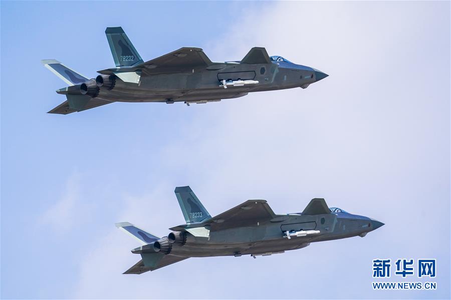 （圖文互動(dòng)）（3）空軍航空開(kāi)放活動(dòng)&ldquo;第一現(xiàn)場(chǎng)&rdquo;透射強(qiáng)國(guó)興軍新航跡