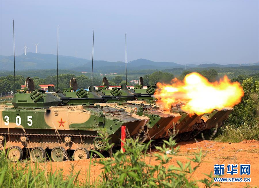 (人民空軍70年·圖文互動)(3)人民空軍空降兵:鍛造空降作戰(zhàn)尖刀利刃