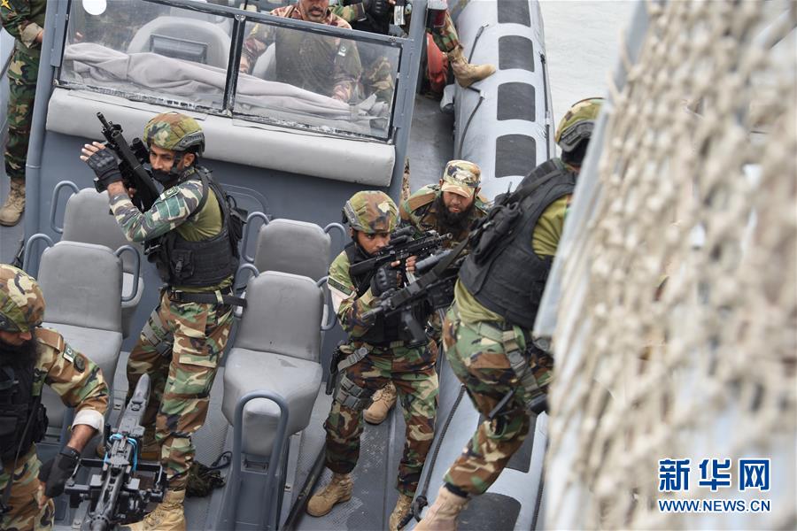 （圖文互動&middot;國際）（2）&ldquo;海洋衛(wèi)士-2020&rdquo;中巴海上聯(lián)演：結(jié)束港岸交流轉(zhuǎn)入海上實兵實彈演練