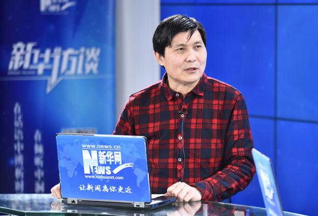 《凈潔乾坤》整個畫面以雪景為背景，表現(xiàn)的是東北大興安嶺那一帶的民族風(fēng)情。這個畫的境界是指洗刷污濁，洗刷人間那些烏煙瘴氣的丑惡東西，意義深刻。