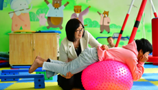 用愛鍛造&ldquo;隱形的翅膀&rdquo;