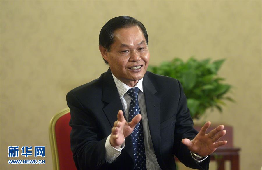 （圖文互動）（5）中國發(fā)展進入新時代&mdash;&mdash;9名外籍語言專家眼中的十九大報告