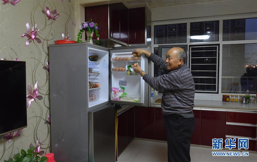 (十九大時(shí)光·圖文互動(dòng))(2)民生美景令人憧憬 美好生活召喚奮斗——來自基層蹲點(diǎn)現(xiàn)場(chǎng)的報(bào)道