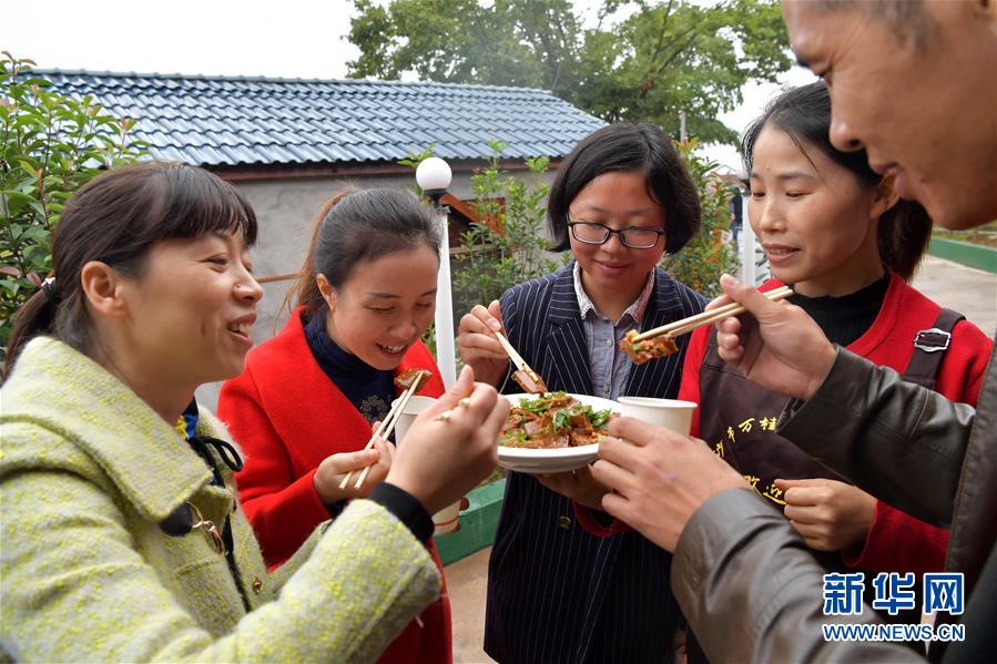（新時(shí)代新氣象新作為&middot;圖文互動(dòng)）（6）向著小康沖刺&mdash;&mdash;江西脫貧攻堅(jiān)&ldquo;百日行動(dòng)&rdquo;掃描 