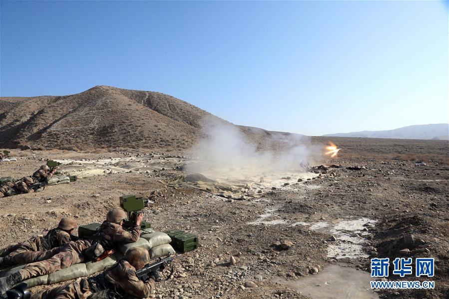 （新華全媒頭條&middot;圖文互動(dòng)）（2）備戰(zhàn)踏上新起點(diǎn)，練兵展現(xiàn)新氣象&mdash;&mdash;2018中國軍隊(duì)新年開訓(xùn)全景大掃描