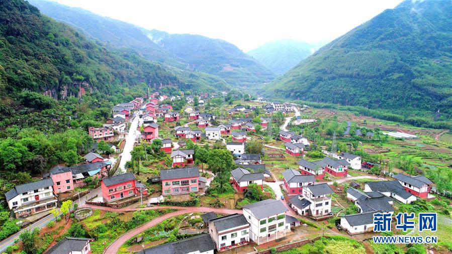 （新華全媒頭條&middot;圖文互動）（4）赤水：別了，貧困！