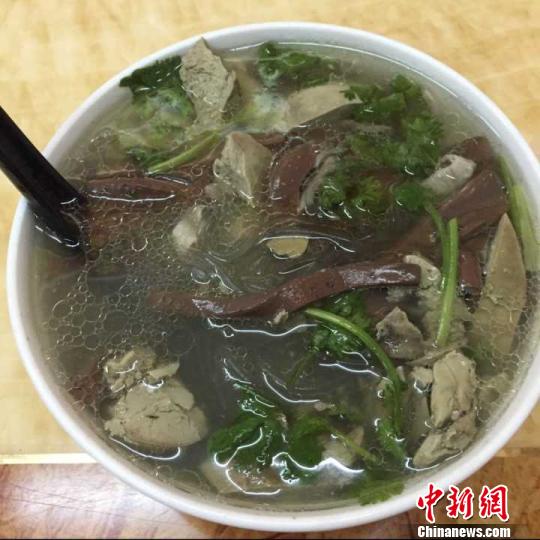 鴨血粉絲湯&ldquo;申遺&rdquo;走紅網(wǎng)絡(luò)再掀中華美食國(guó)際化話(huà)題