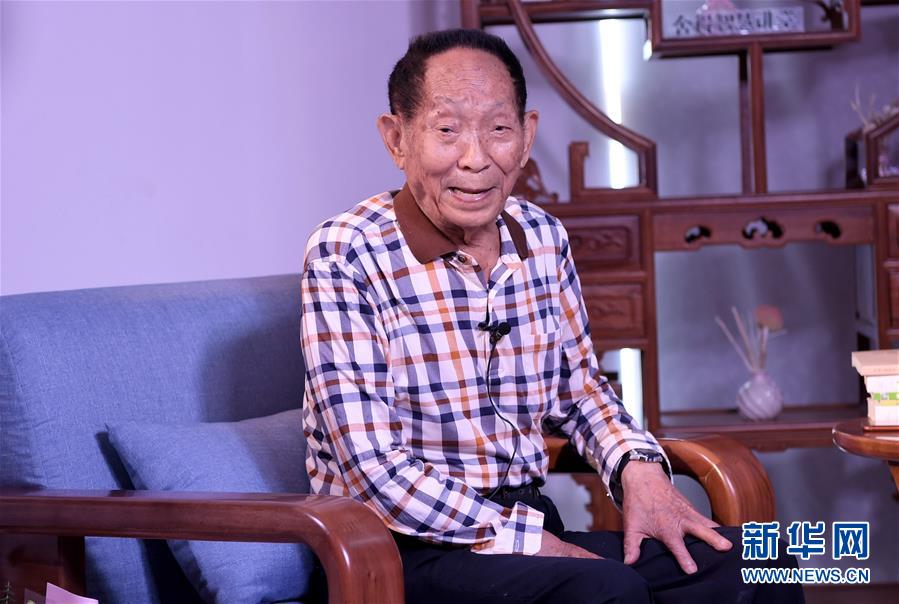 （新媒體專線）（1）立足獨(dú)特優(yōu)勢 勇立改革潮頭&mdash;&mdash;習(xí)近平總書記在海南考察回訪記