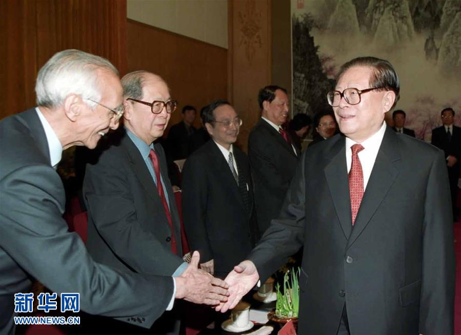 (時(shí)政)(2)孫孚凌同志生平照片