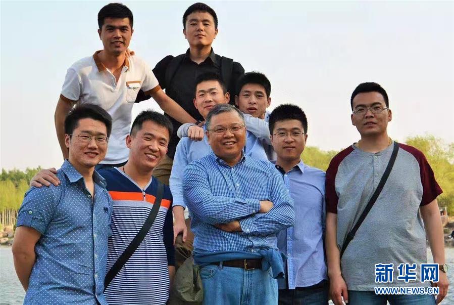 (新華全媒頭條·圖文互動)(5)挺起新時代的精神脊梁——寫在中國共產(chǎn)黨成立97周年之際