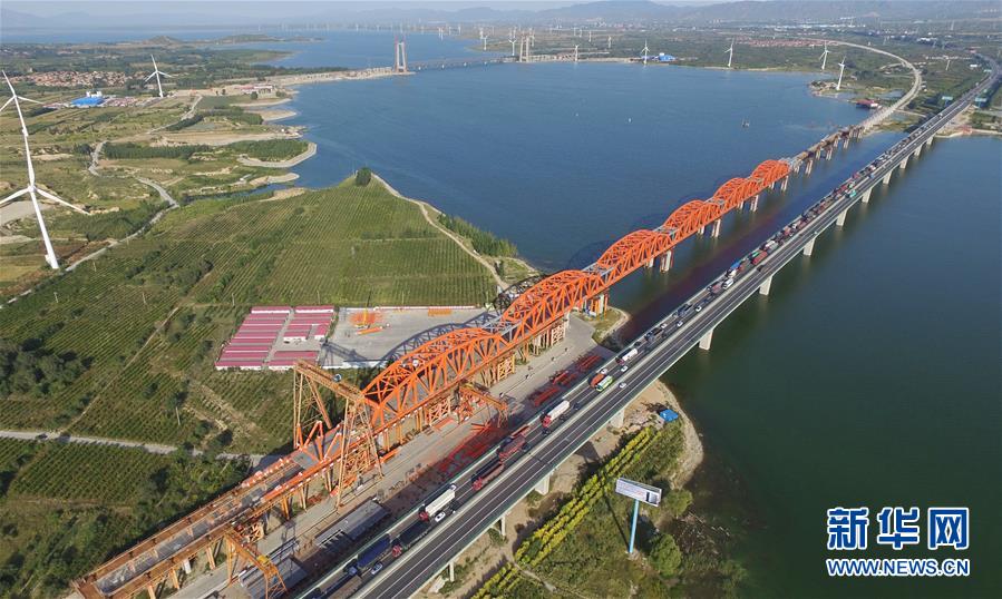 （新華全媒頭條&middot;圖文互動）（4）長風(fēng)破浪會有時&mdash;&mdash;探尋中國經(jīng)濟(jì)的底氣