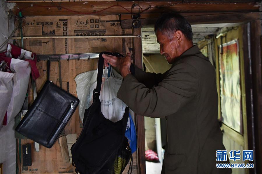 （新華全媒頭條&middot;圖文互動(dòng)）（2）一個(gè)人，一座山&mdash;&mdash;劉真茂的生命守望