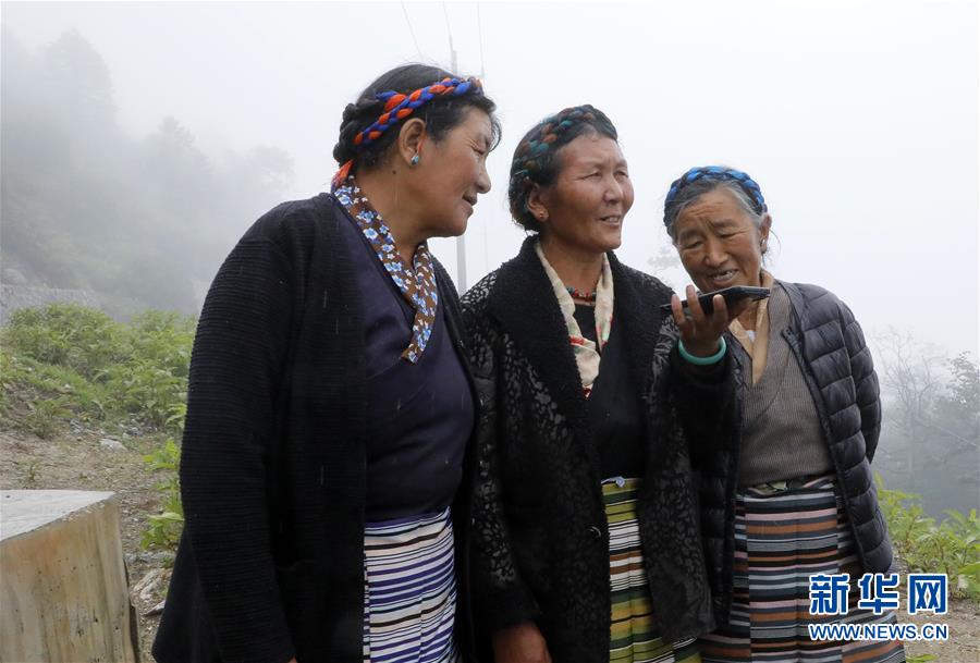 （圖文互動）（7）特寫：&ldquo;八一&rdquo;禮物，飛向云端哨所