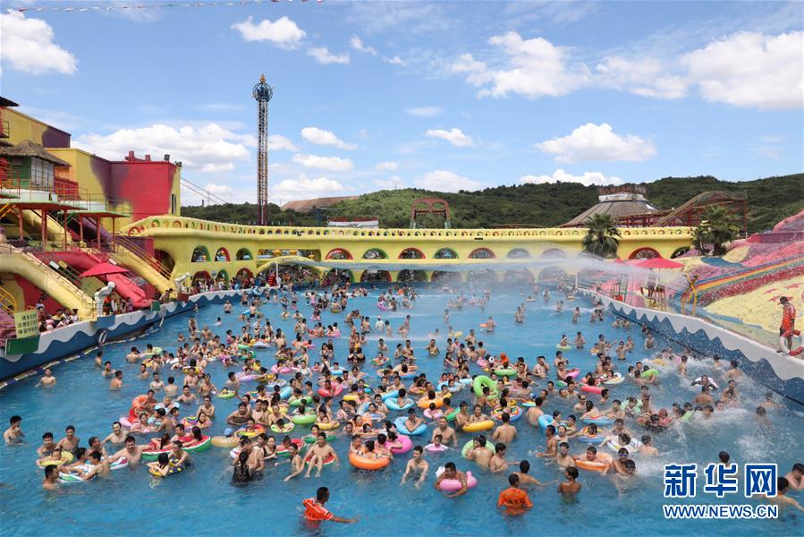 (新華全媒頭條·圖文互動)(3)高溫“烤”驗(yàn)四大洲 熱“火”還要燒多久