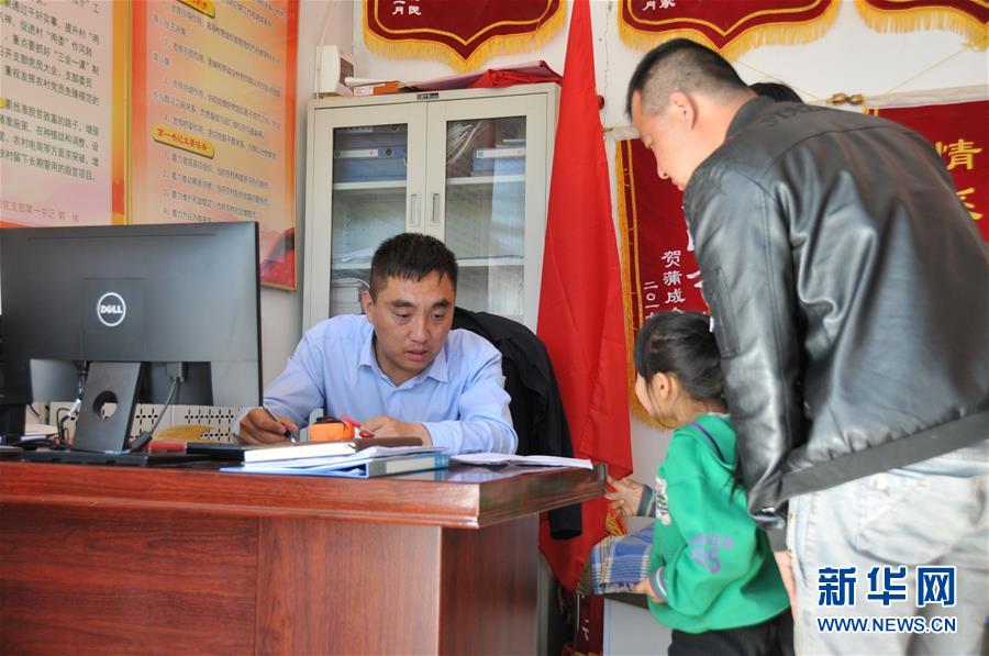 （新華全媒頭條&middot;圖文互動）（6）喇叭響了，人心亮了&mdash;&mdash;黎掌村&ldquo;變身&rdquo;記