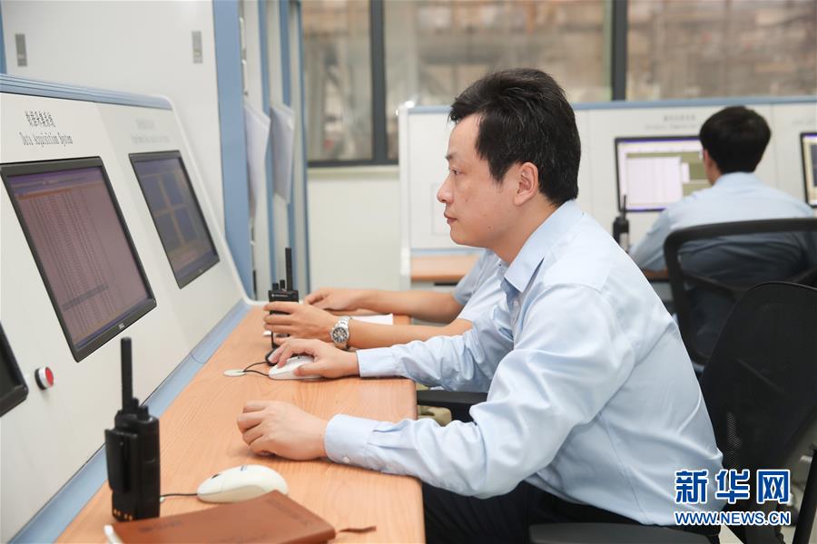 （新華全媒頭條&middot;我們的節(jié)日&middot;中秋&middot;圖文互動）（8）明月寄相思 家國總關情&mdash;&mdash;詩詞引出的中秋故事