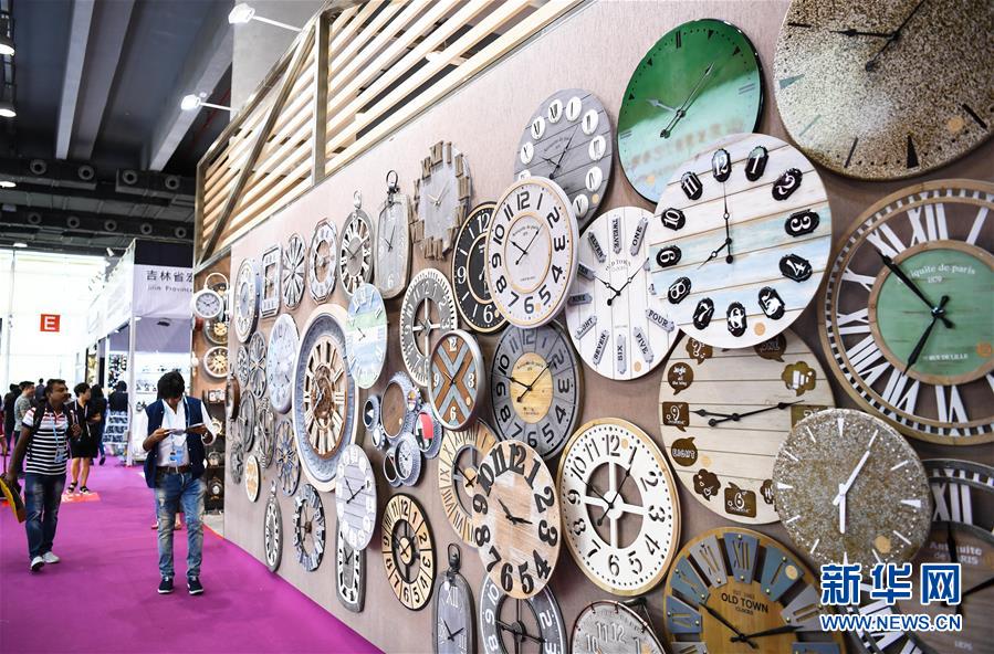 （新華全媒頭條&middot;圖文互動(dòng)）（9）從廣交會(huì)到進(jìn)博會(huì)&mdash;&mdash;中國對(duì)外開放再譜新樂章