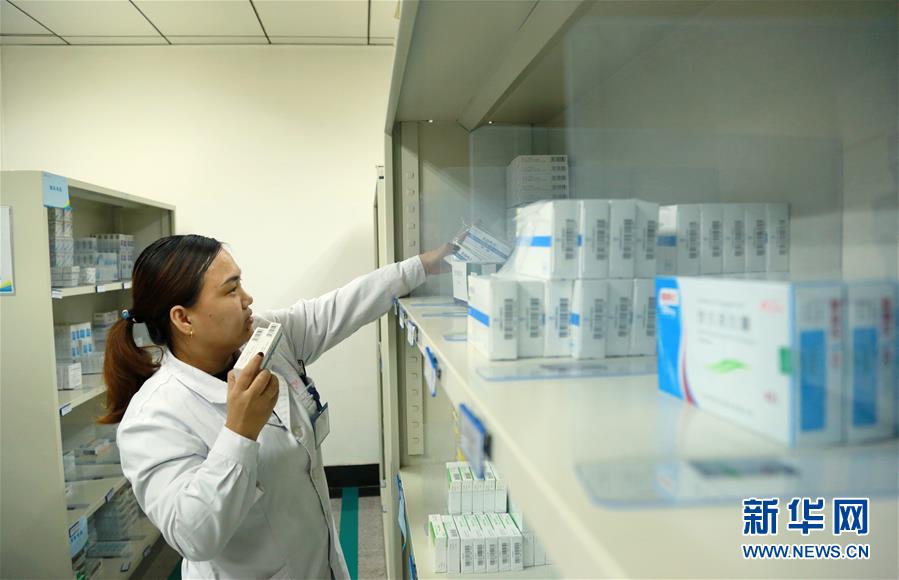 （新華全媒頭條&middot;圖文互動(dòng)）（7）基本藥物目錄升級(jí)給患者帶來(lái)哪些實(shí)惠？
