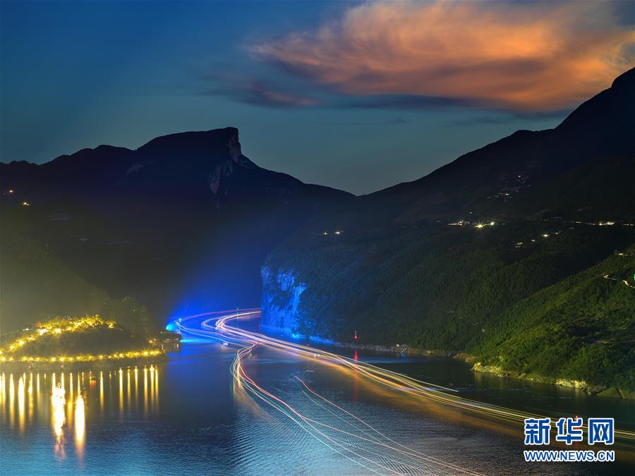 （百城百縣百企調(diào)研行&middot;圖文互動(dòng)）（6）建設(shè)長江綠色走廊再譜新章&mdash;&mdash;長江三峽集團(tuán)發(fā)展紀(jì)實(shí)