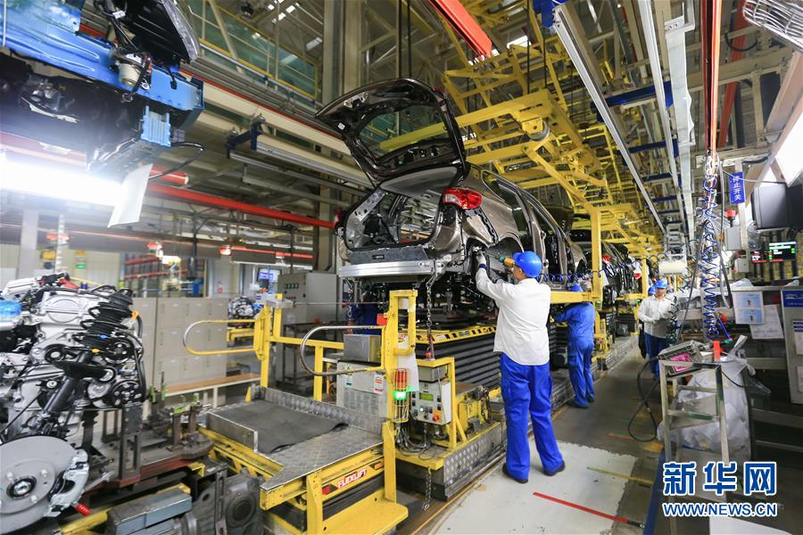 （百城百縣百企調(diào)研行&middot;圖文互動(dòng)）（4）&ldquo;藍(lán)鯨1號(hào)&rdquo;從這里駛出&mdash;&mdash;山東煙臺(tái)崛起制造業(yè)高地