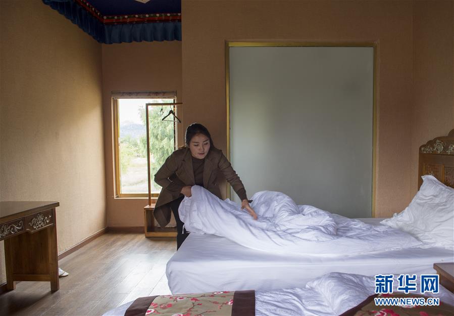 (百城百縣百企調(diào)研行·圖文互動(dòng))(7)西藏米林縣的綠色富裕路