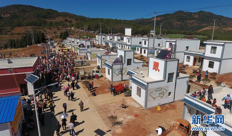 （聚焦歷史性成就和變革&middot;圖文互動(dòng)）（2）書寫脫貧攻堅(jiān)新答卷&mdash;&mdash;我國(guó)五年來經(jīng)濟(jì)社會(huì)發(fā)展成就巡禮