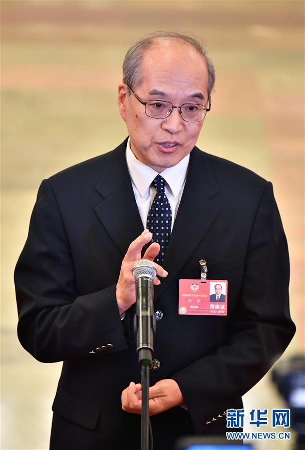 （兩會(huì)&middot;政協(xié)開幕&middot;新華視界）（3）采訪部長(zhǎng)