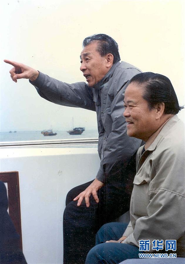 （改革先鋒風(fēng)采&middot;圖文互動(dòng)）（2）袁庚：改革開放試驗(yàn)田&ldquo;蛇口模式&rdquo;的探索創(chuàng)立者