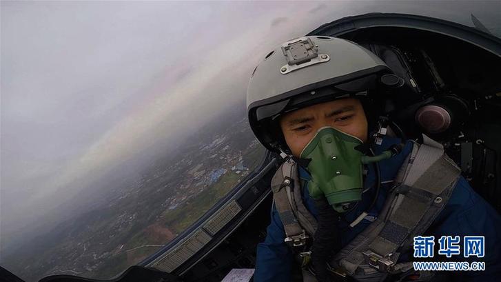 （改革先鋒風(fēng)采&middot;圖文互動）（3）蔣佳冀：乘著改革強軍的東風(fēng)奮飛