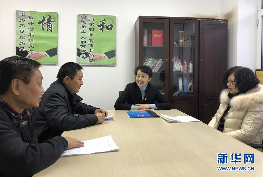 （在習(xí)近平新時(shí)代中國特色社會主義思想指引下&mdash;&mdash;新時(shí)代新作為新篇章&middot;圖文互動）（4）歡樂的&ldquo;精氣神兒&rdquo;從哪來？&mdash;&mdash;&ldquo;東北小延安&rdquo;用&ldquo;文化密鑰&rdquo;解鎖基層治理