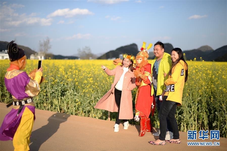 （在習(xí)近平新時(shí)代中國特色社會(huì)主義思想指引下&mdash;&mdash;新時(shí)代新作為新篇章&middot;圖文互動(dòng)）（3）高原春來早 云嶺開新篇 