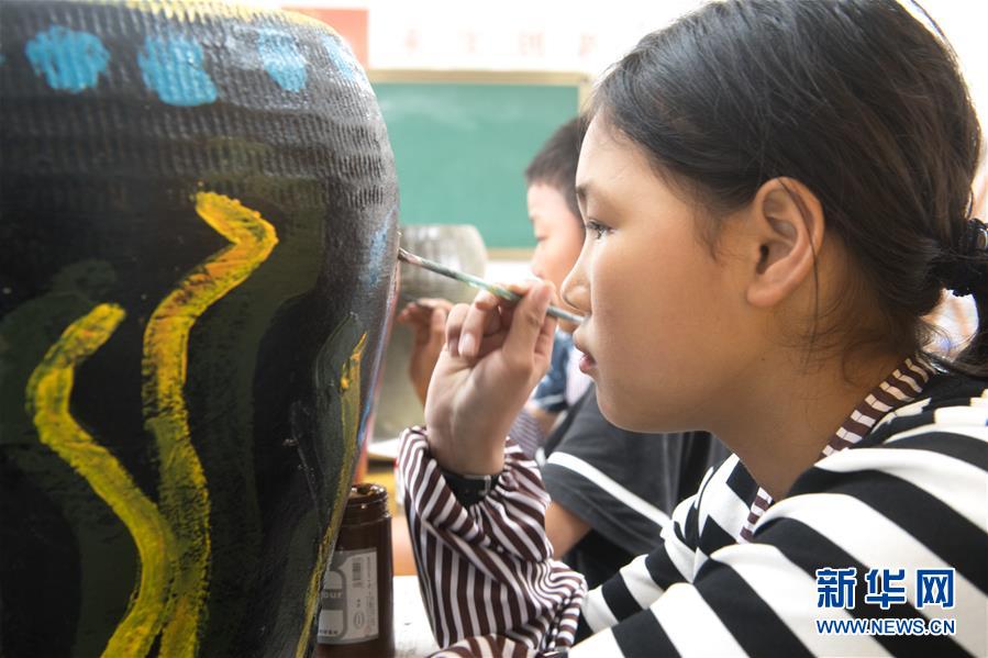 （壯麗70年&middot;奮斗新時代&middot;圖文互動）（7）&ldquo;東海明珠&rdquo;挺立一座&ldquo;精神燈塔&rdquo;&mdash;&mdash;追尋浙江臺州大陳島墾荒精神