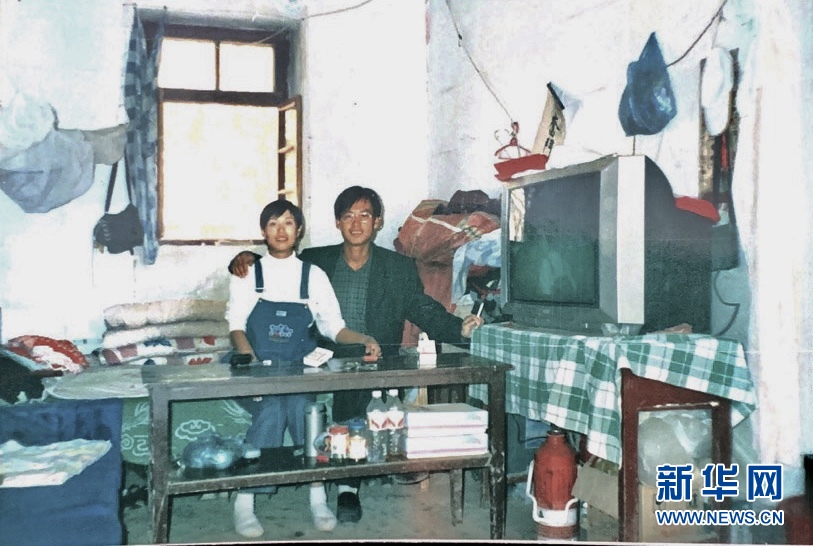 （新華全媒頭條&middot;圖文互動）（4）大漠小城的別樣青春&mdash;&mdash;記內(nèi)地青年學(xué)子扎根新疆且末教書育人