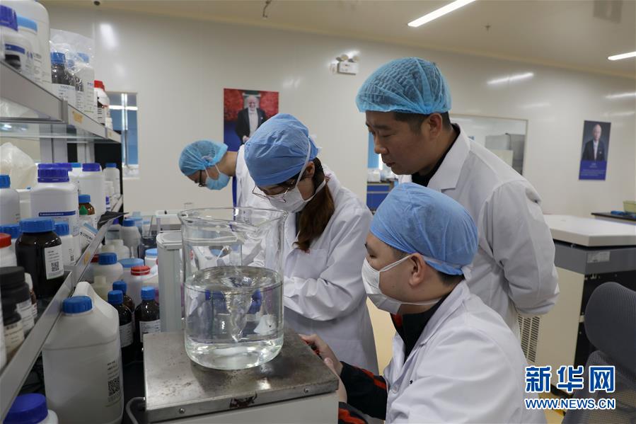 （在習近平新時代中國特色社會主義思想指引下&mdash;&mdash;新時代新作為新篇章&middot;圖文互動）（5）從種地到&ldquo;種&rdquo;高科技產(chǎn)業(yè)&mdash;&mdash;&ldquo;改革村&rdquo;的新思維