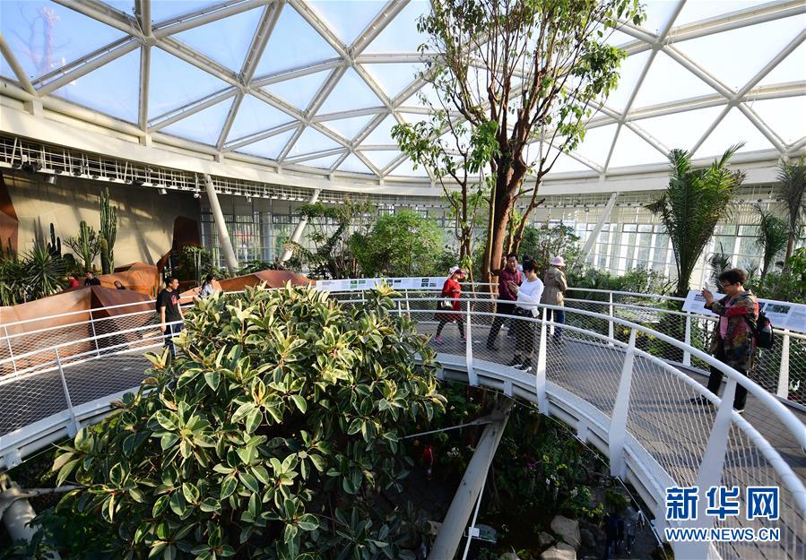 （在習(xí)近平新時(shí)代中國(guó)特色社會(huì)主義思想指引下&mdash;&mdash;新時(shí)代新作為新篇章&middot;圖文互動(dòng)）（10）從世園會(huì)&ldquo;看&rdquo;中國(guó)綠色發(fā)展之路&mdash;&mdash;寫(xiě)在北京世園會(huì)&ldquo;中國(guó)國(guó)家館日&rdquo;到來(lái)之際
