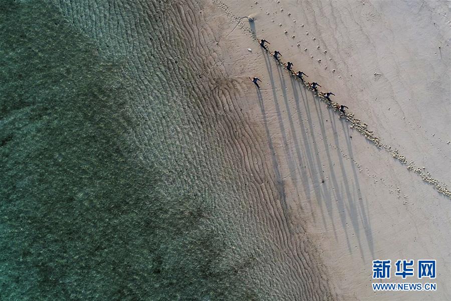 （壯麗70年&middot;奮斗新時(shí)代&middot;新華全媒頭條&middot;圖文互動(dòng)）（3）&ldquo;你在我的航程上，我在你的視線里&rdquo;&mdash;&mdash;走進(jìn)海軍西沙中建島官兵的五彩世界