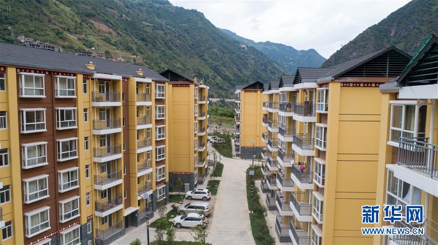 （直過(guò)民族脫貧攻堅(jiān)&middot;圖文互動(dòng)）（6）下山！傈僳群眾開(kāi)啟新生活