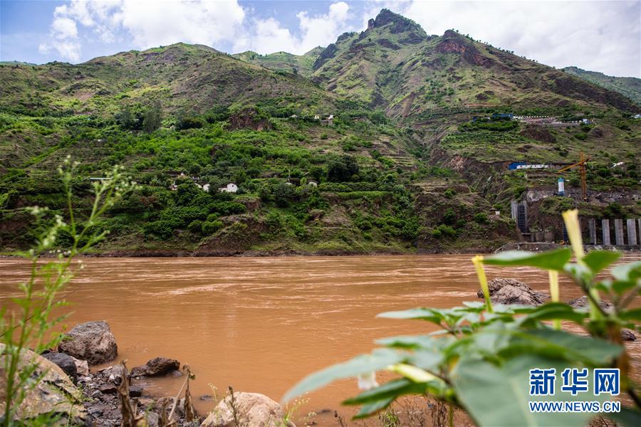 （壯麗70年&middot;奮斗新時(shí)代&mdash;&mdash;記者再走長征路&middot;圖文互動(dòng)）（9）七天七夜，驚心動(dòng)魄&mdash;&mdash;皎平渡口永不消失的紅色記憶