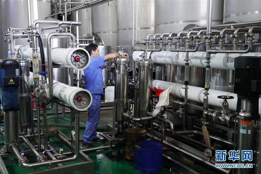 （在習近平新時代中國特色社會主義思想指引下&mdash;&mdash;新時代新作為新篇章&middot;總書記關心的百姓身邊事&middot;圖文互動）（1）大污染變身&ldquo;大寶藏&rdquo;：治理畜禽糞污，他們這樣干！